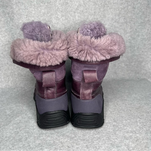 UGG Adirondack ll Leather Waterproof Vibram Winter Boots Womens 9 Purple Black - Picture 5 of 16